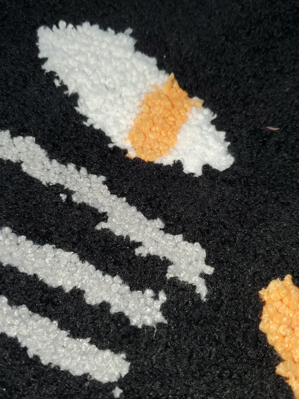 Black Cat Face Plush Bath Mat with Cream & Gold Accents, nwt, 19x21